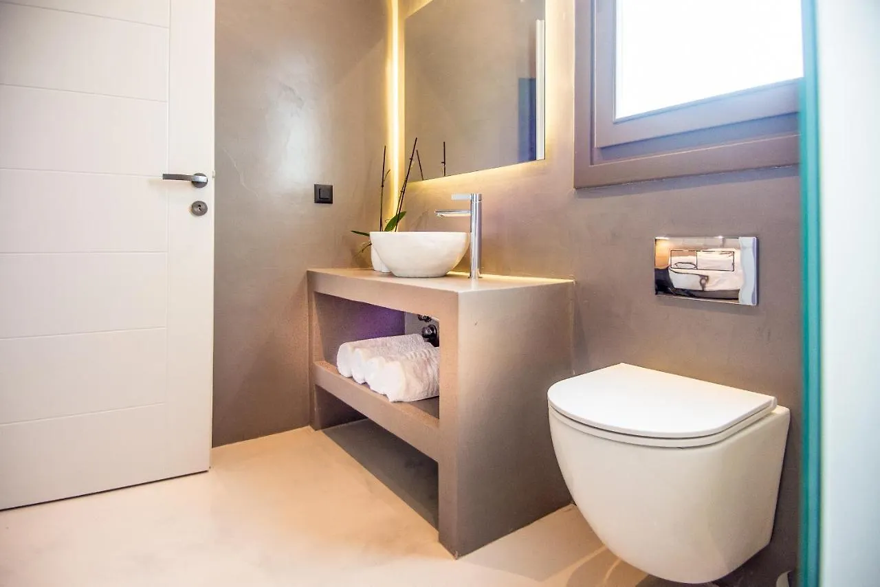 Luxury Villa Chrisi Svoronata