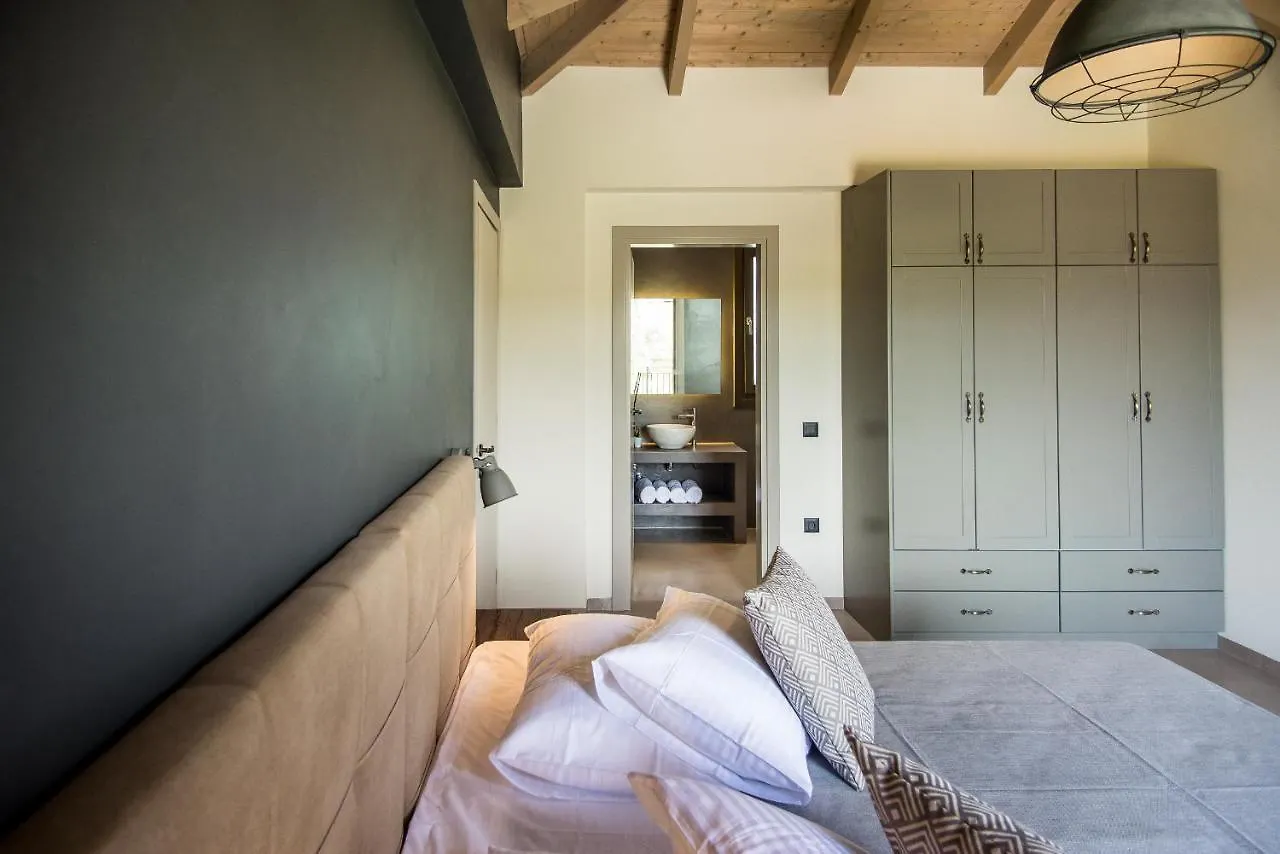 Luxury Villa Chrisi Svoronata 0*,  Grekland